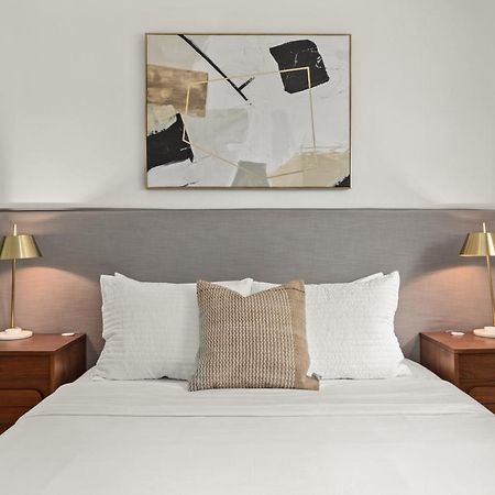 Central Apartment In A Hip Walkable Neighborhood Nrp23-01143 롱비치 외부 사진