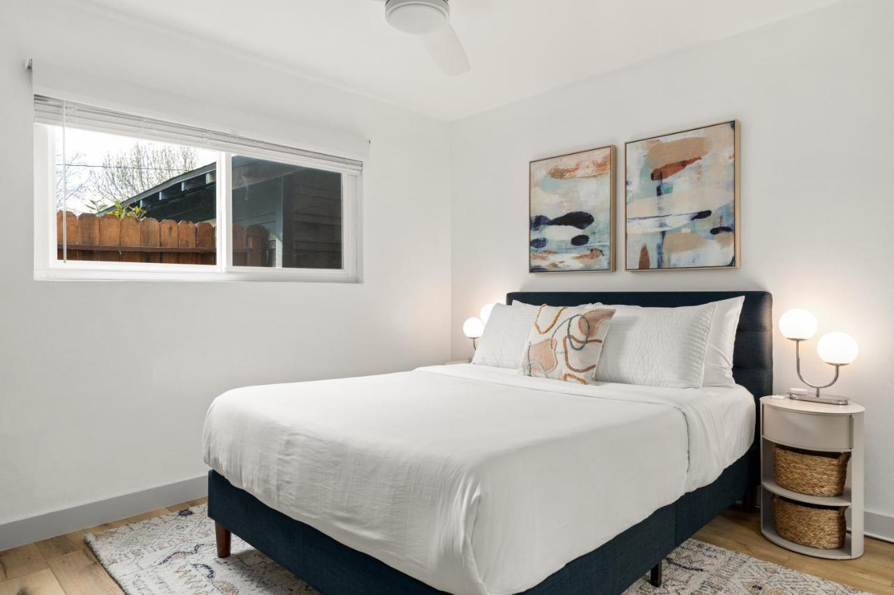 Central Apartment In A Hip Walkable Neighborhood Nrp23-01143 롱비치 외부 사진