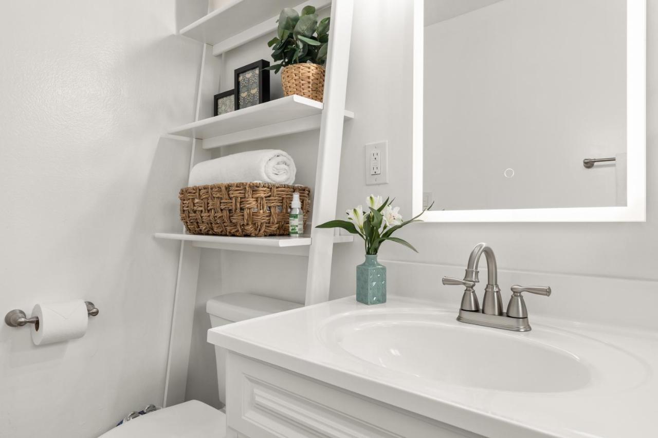 Central Apartment In A Hip Walkable Neighborhood Nrp23-01143 롱비치 외부 사진