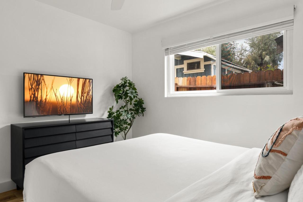 Central Apartment In A Hip Walkable Neighborhood Nrp23-01143 롱비치 외부 사진