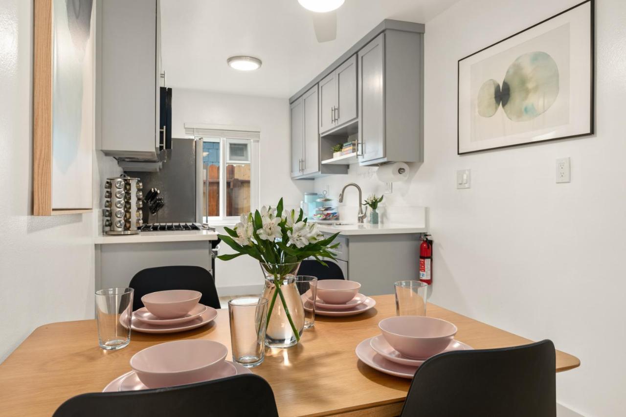 Central Apartment In A Hip Walkable Neighborhood Nrp23-01143 롱비치 외부 사진